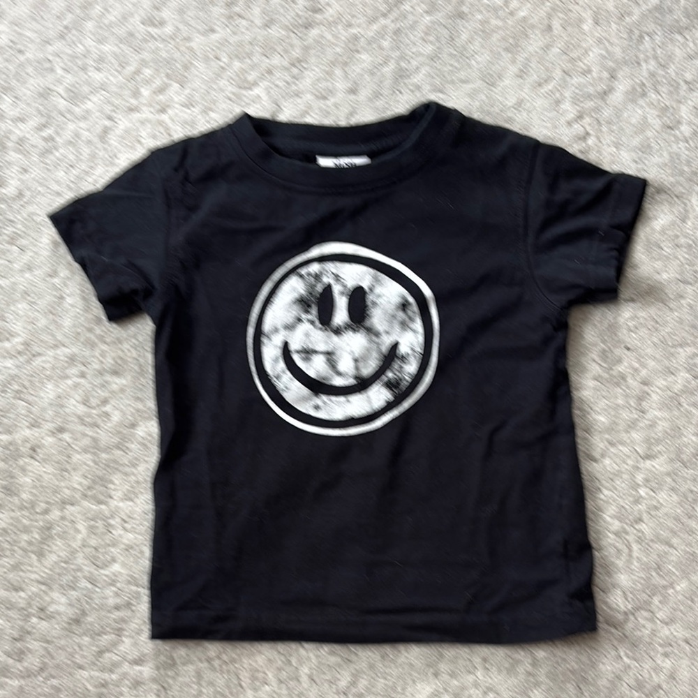 Black Vintage Smiley Short Sleeve Tee